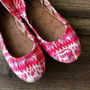 Lucky Brand Shoes - ⚫️ 5/$15 • Lucky Brand Flats Lucky Brand Shoes - ⚫️ 5/$15 • Lucky Brand Flats